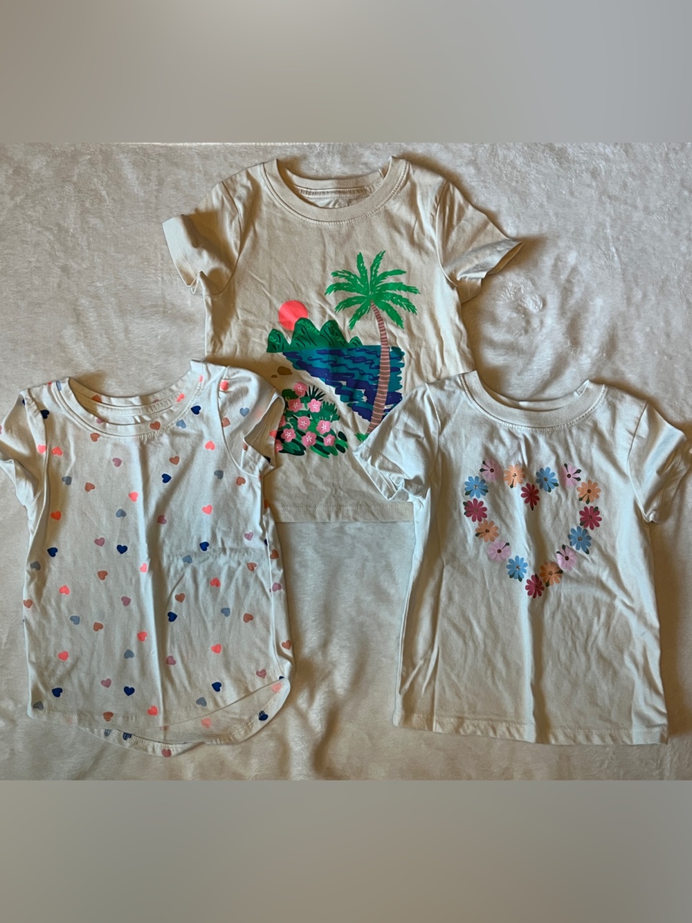3 Shirt Bundle Kids Cream/White with multiple designs